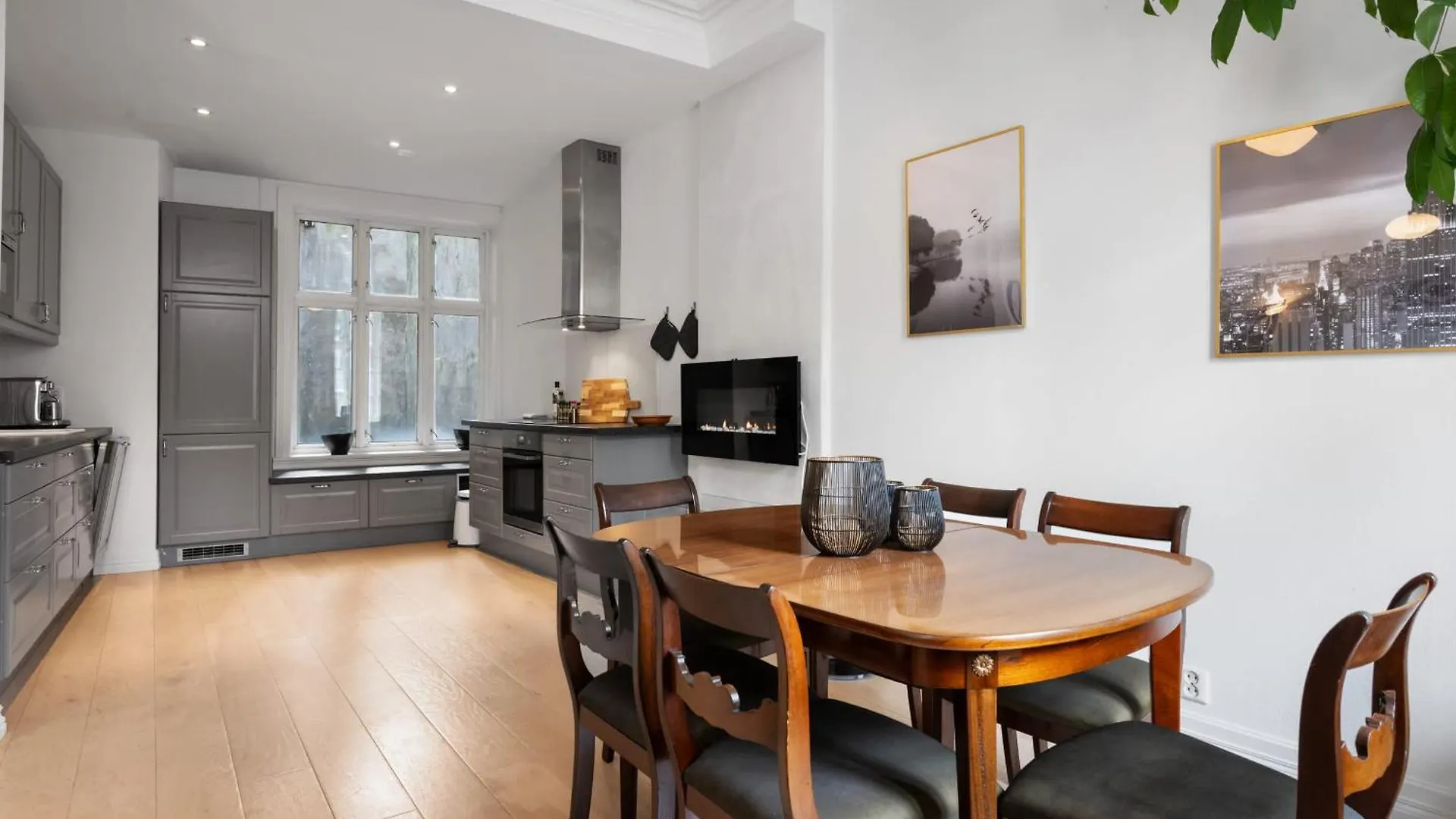 Unique And Spacious Home In Bergens Most Charming Area Bergen