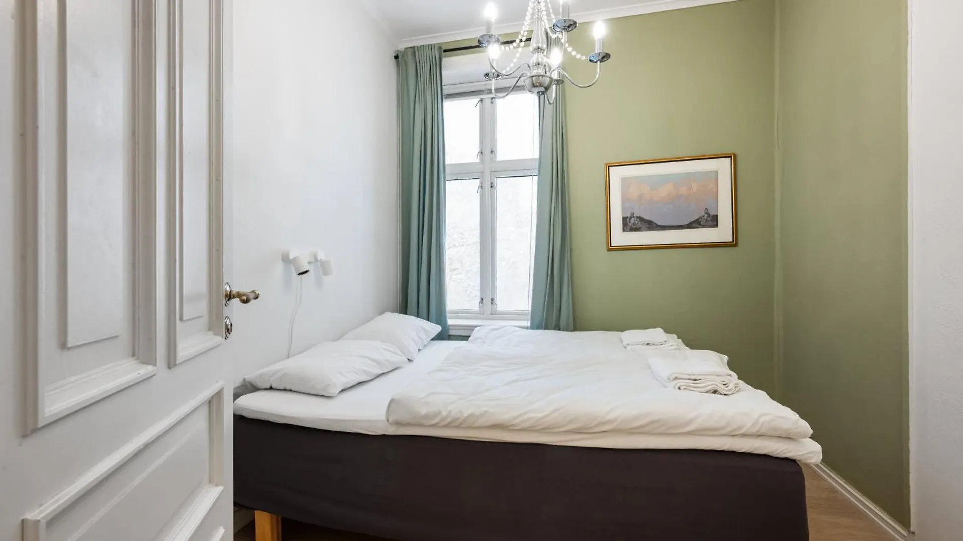 Unique And Spacious Home In Bergens Most Charming Area 0*, Bergen